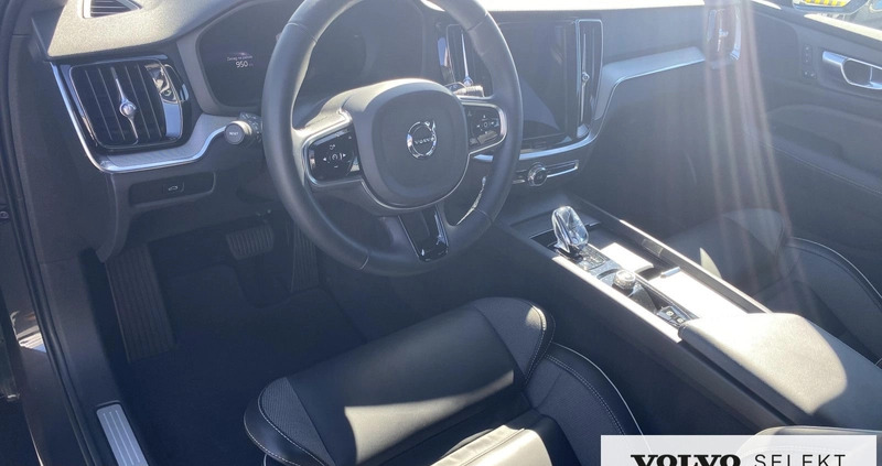 Volvo V60 cena 229900 przebieg: 19401, rok produkcji 2023 z Nowa Sarzyna małe 407